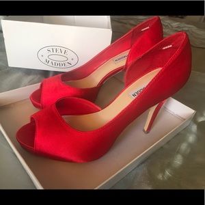 Steve Madden D’orsay Pumps